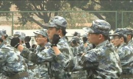 最新军训爆料新闻视频,揭秘严酷训练背后的青春故事